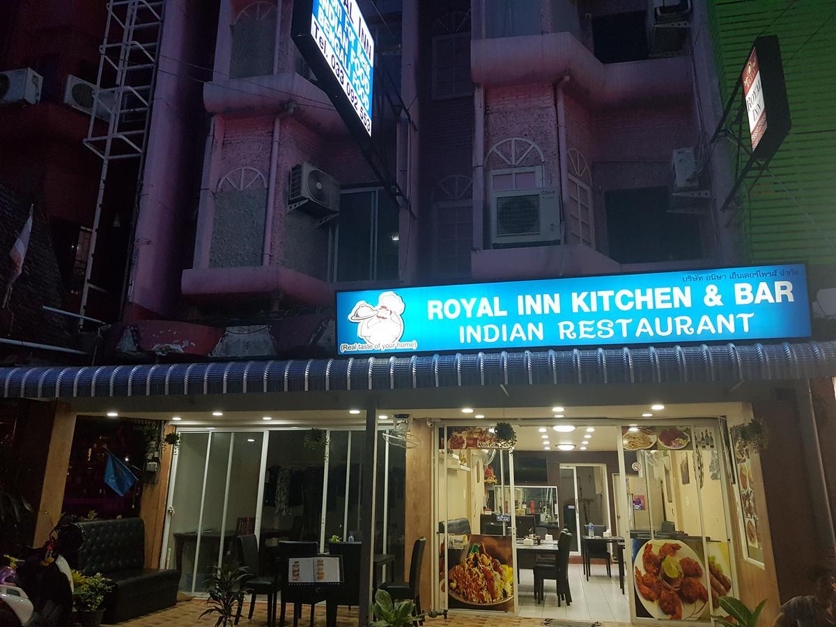 פאטאיה Royal Inn Kitchen And Bar מראה חיצוני תמונה